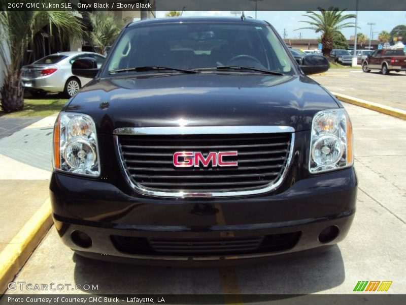 Onyx Black / Ebony Black 2007 GMC Yukon SLE