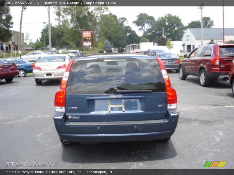 Barents Blue Metallic / Taupe/Light Taupe 2007 Volvo V70 2.5T