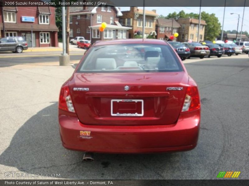Fusion Red Metallic / Grey 2006 Suzuki Forenza Sedan