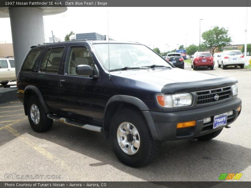 Dark Blue Pearl / Beige 1997 Nissan Pathfinder SE 4x4