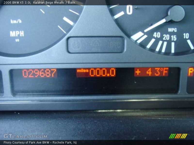 Kalahari Beige Metallic / Black 2006 BMW X5 3.0i