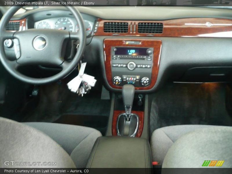 Silver Ice Metallic / Ebony 2009 Chevrolet Impala LT