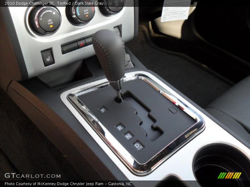 TorRed / Dark Slate Gray 2010 Dodge Challenger SE