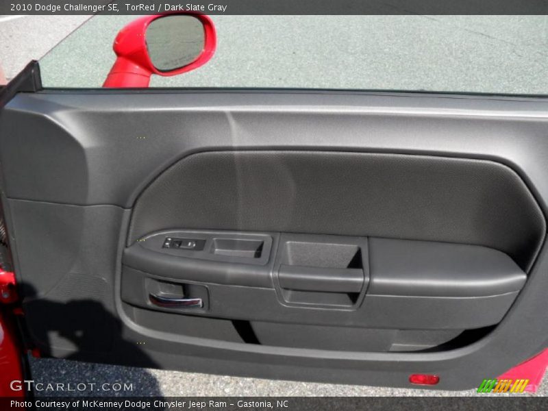 TorRed / Dark Slate Gray 2010 Dodge Challenger SE