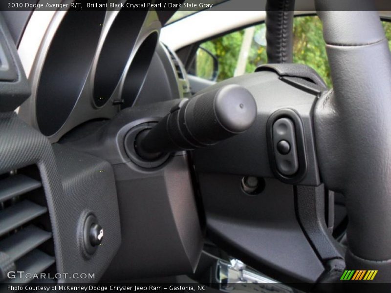 Brilliant Black Crystal Pearl / Dark Slate Gray 2010 Dodge Avenger R/T