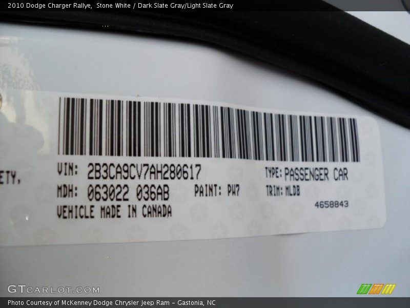 Stone White / Dark Slate Gray/Light Slate Gray 2010 Dodge Charger Rallye