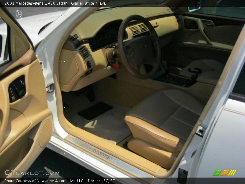 Glacier White / Java 2001 Mercedes-Benz E 430 Sedan