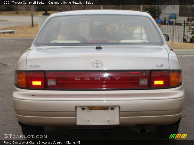 Cashmere Beige Metallic / Beige 1994 Toyota Camry LE Sedan