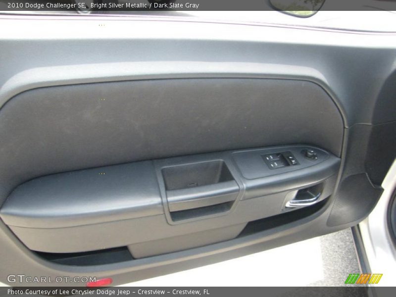 Bright Silver Metallic / Dark Slate Gray 2010 Dodge Challenger SE