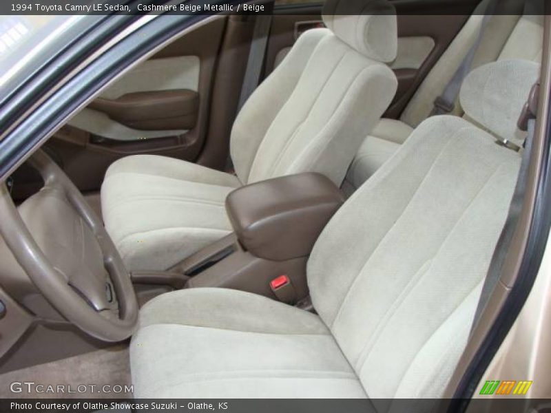 Cashmere Beige Metallic / Beige 1994 Toyota Camry LE Sedan
