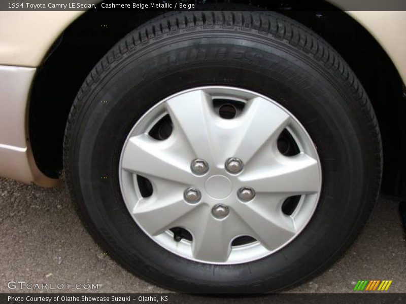 Cashmere Beige Metallic / Beige 1994 Toyota Camry LE Sedan