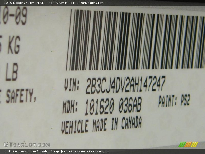 Bright Silver Metallic / Dark Slate Gray 2010 Dodge Challenger SE