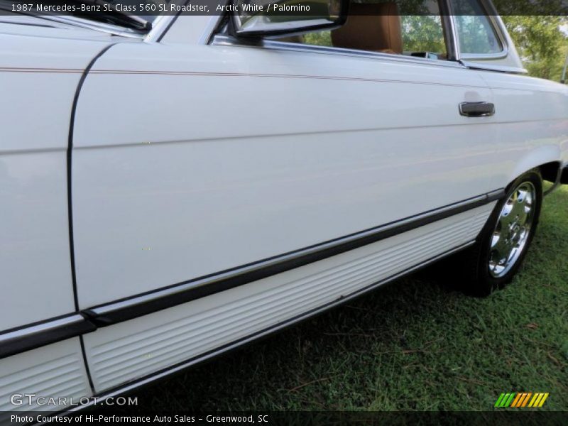 Arctic White / Palomino 1987 Mercedes-Benz SL Class 560 SL Roadster