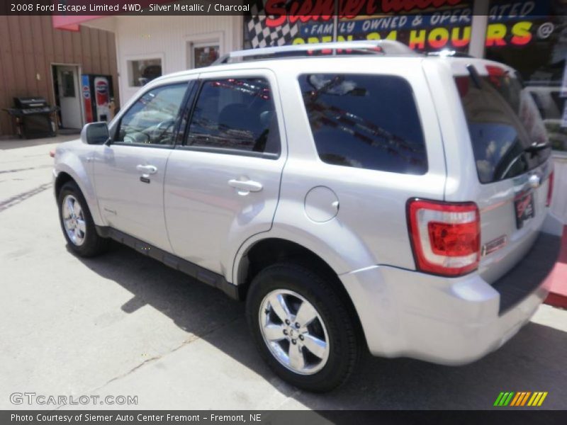 Silver Metallic / Charcoal 2008 Ford Escape Limited 4WD