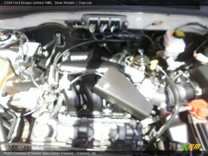 Silver Metallic / Charcoal 2008 Ford Escape Limited 4WD
