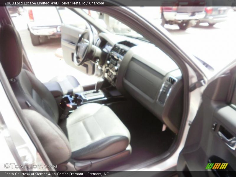 Silver Metallic / Charcoal 2008 Ford Escape Limited 4WD