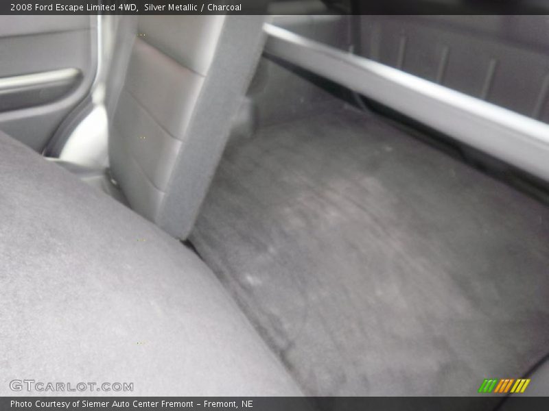 Silver Metallic / Charcoal 2008 Ford Escape Limited 4WD