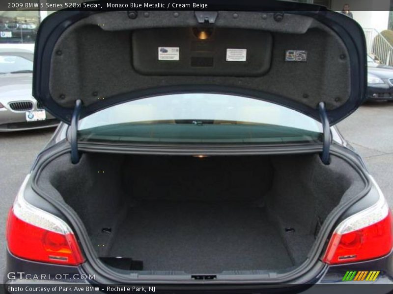 Monaco Blue Metallic / Cream Beige 2009 BMW 5 Series 528xi Sedan