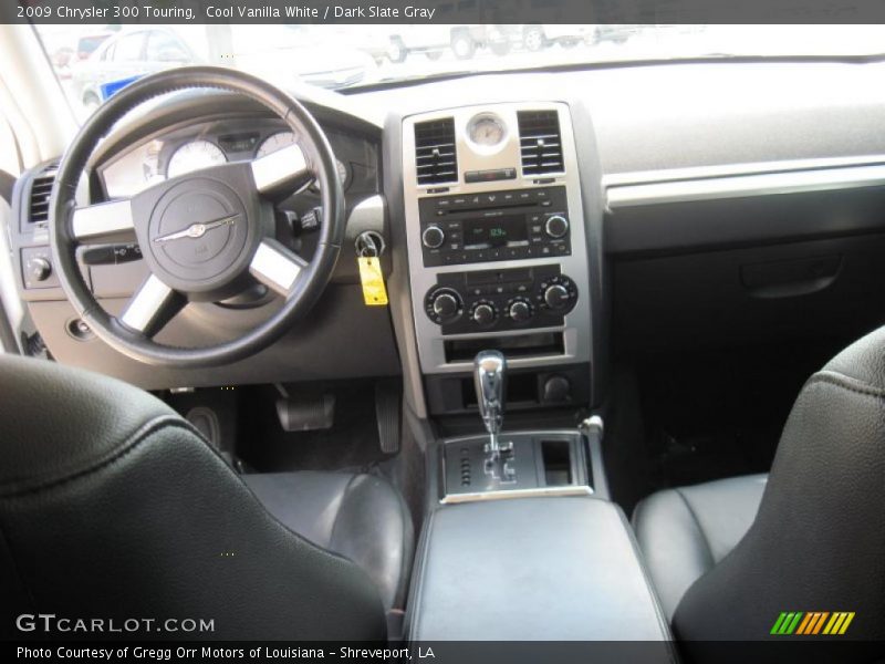 Cool Vanilla White / Dark Slate Gray 2009 Chrysler 300 Touring