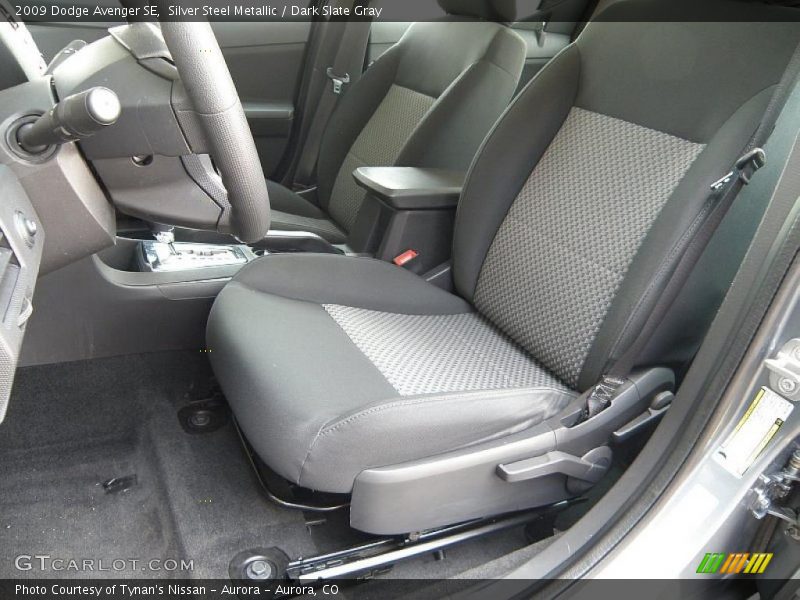 Silver Steel Metallic / Dark Slate Gray 2009 Dodge Avenger SE