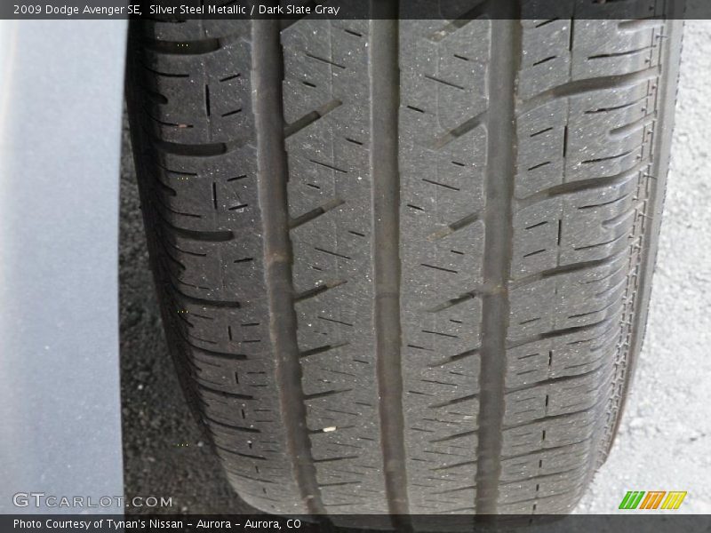 Silver Steel Metallic / Dark Slate Gray 2009 Dodge Avenger SE
