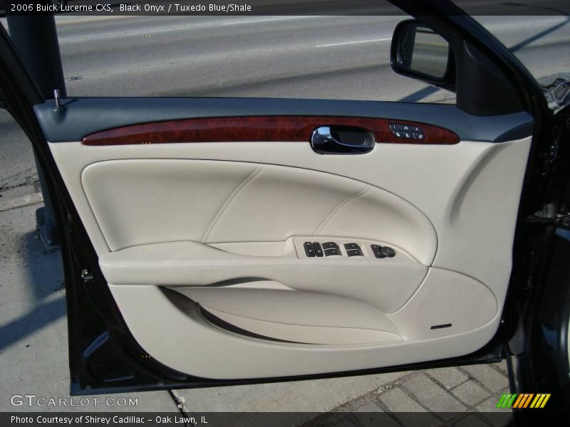 Black Onyx / Tuxedo Blue/Shale 2006 Buick Lucerne CXS