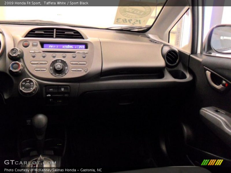 Taffeta White / Sport Black 2009 Honda Fit Sport