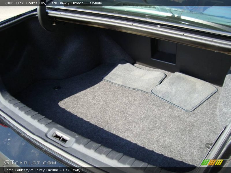 Black Onyx / Tuxedo Blue/Shale 2006 Buick Lucerne CXS