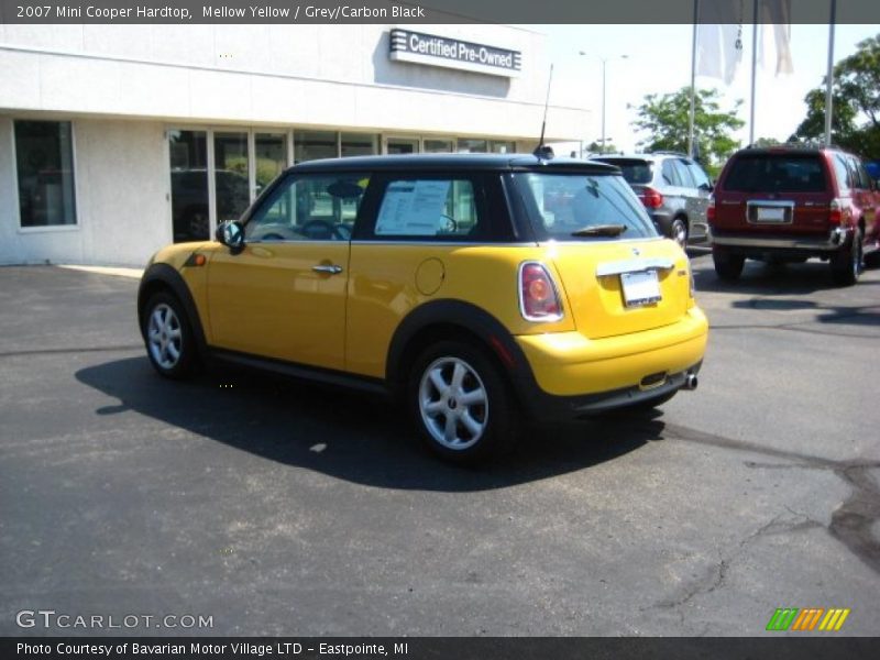 Mellow Yellow / Grey/Carbon Black 2007 Mini Cooper Hardtop