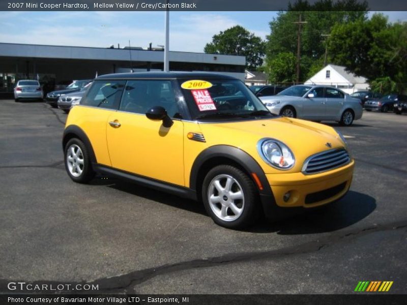 Mellow Yellow / Grey/Carbon Black 2007 Mini Cooper Hardtop