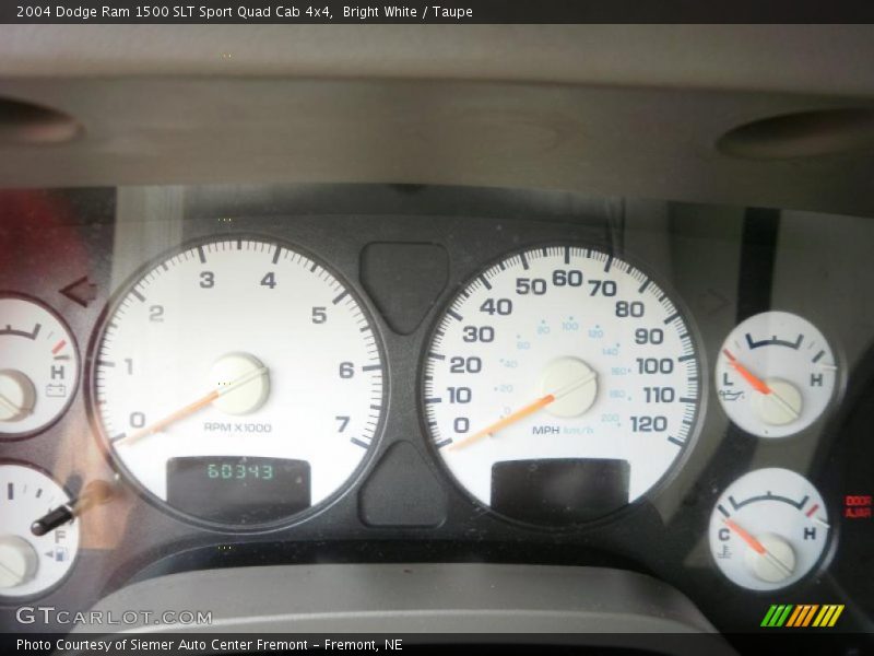 Bright White / Taupe 2004 Dodge Ram 1500 SLT Sport Quad Cab 4x4