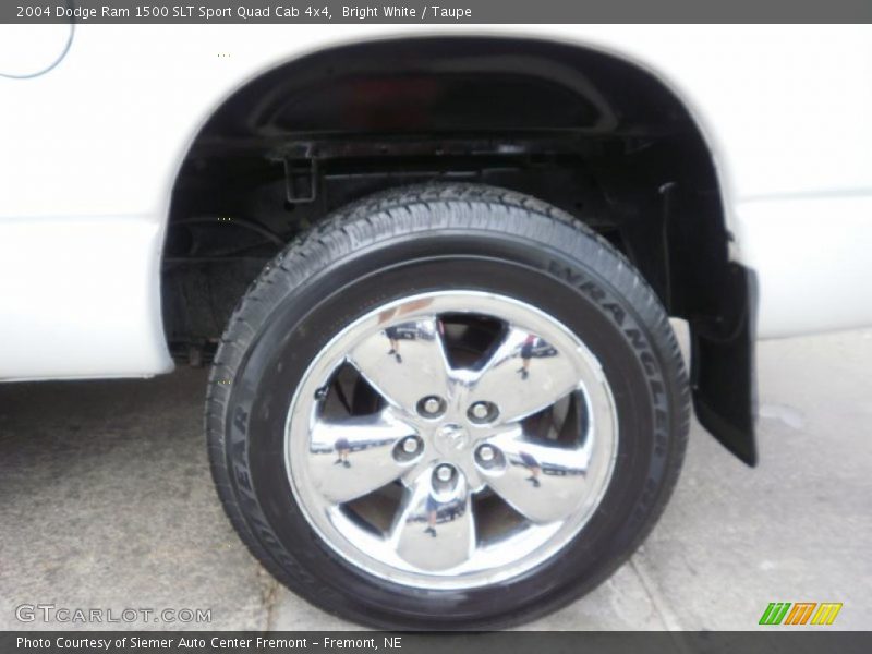 Bright White / Taupe 2004 Dodge Ram 1500 SLT Sport Quad Cab 4x4