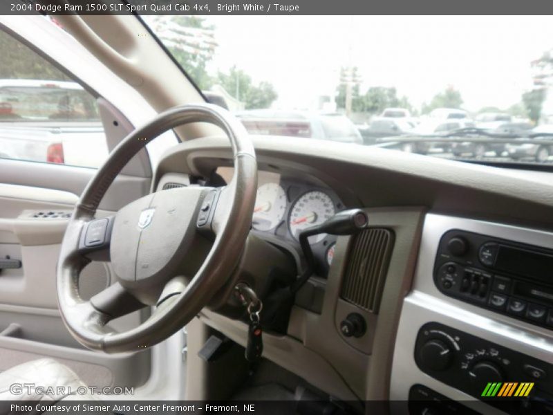 Bright White / Taupe 2004 Dodge Ram 1500 SLT Sport Quad Cab 4x4