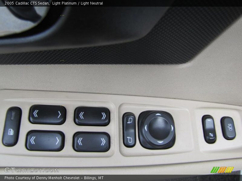 Light Platinum / Light Neutral 2005 Cadillac CTS Sedan