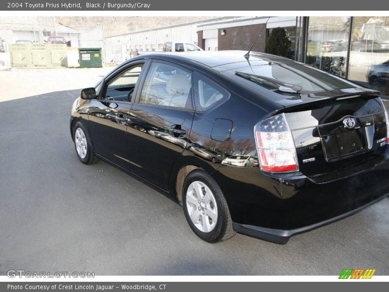 Black / Burgundy/Gray 2004 Toyota Prius Hybrid