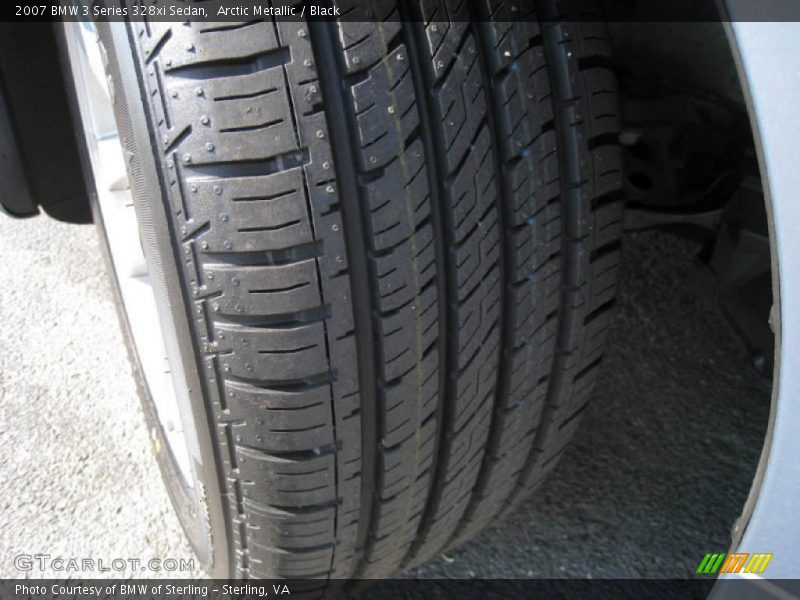 Arctic Metallic / Black 2007 BMW 3 Series 328xi Sedan