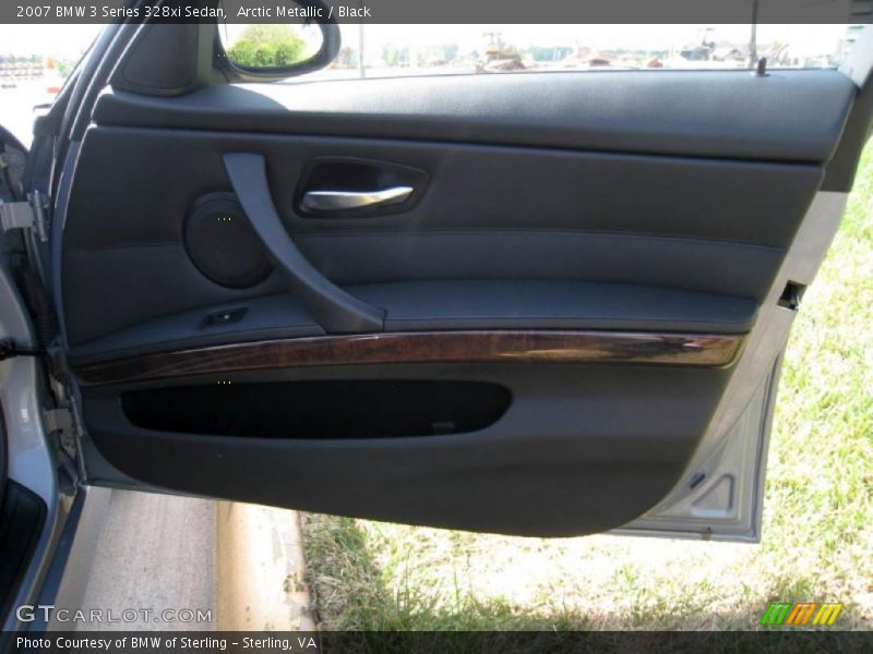 Arctic Metallic / Black 2007 BMW 3 Series 328xi Sedan