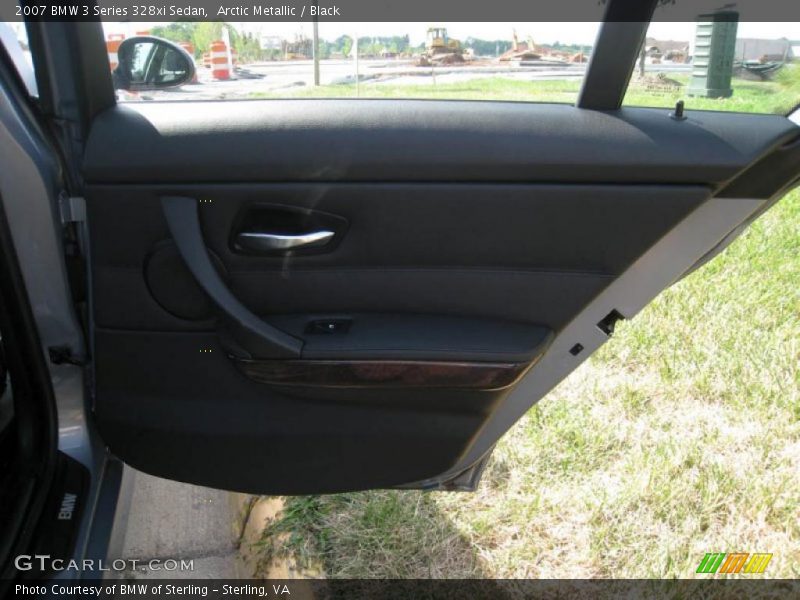 Arctic Metallic / Black 2007 BMW 3 Series 328xi Sedan