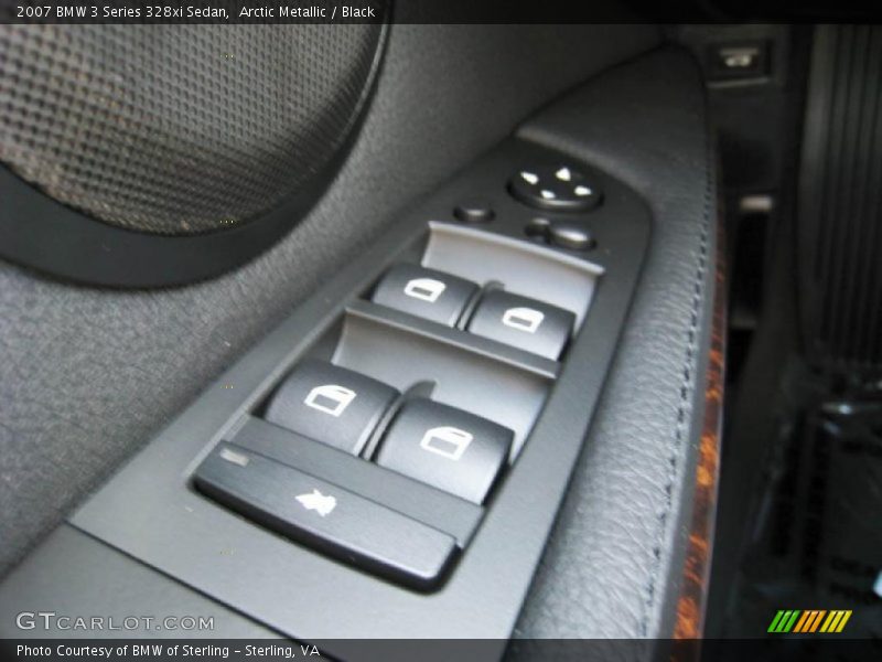 Arctic Metallic / Black 2007 BMW 3 Series 328xi Sedan