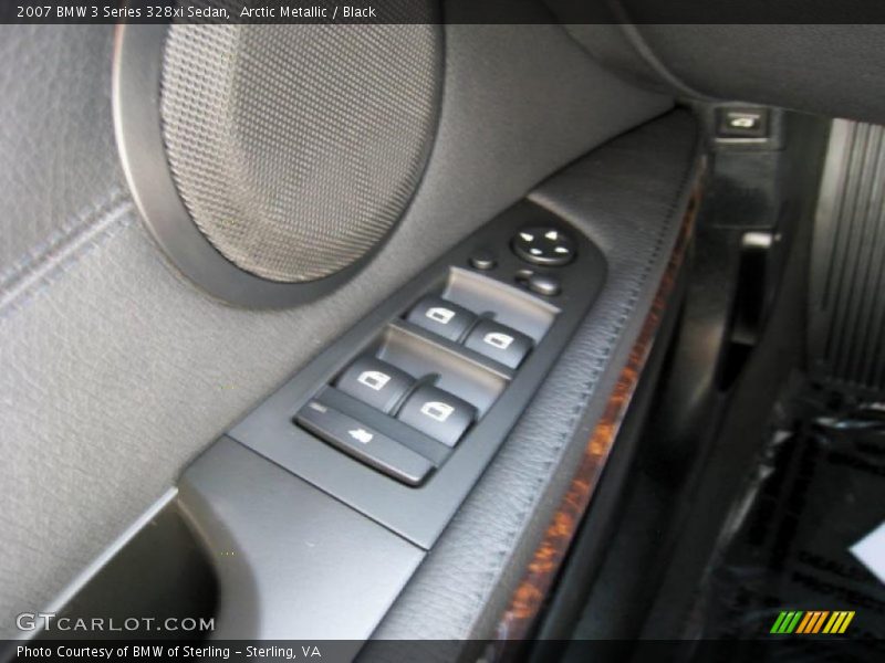 Arctic Metallic / Black 2007 BMW 3 Series 328xi Sedan