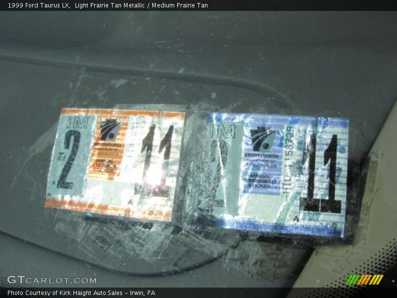 Light Prairie Tan Metallic / Medium Prairie Tan 1999 Ford Taurus LX