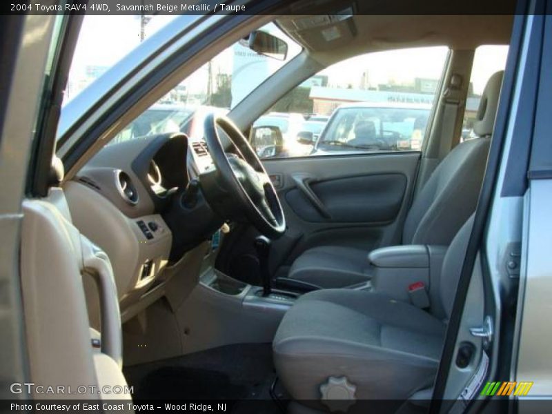 Savannah Beige Metallic / Taupe 2004 Toyota RAV4 4WD