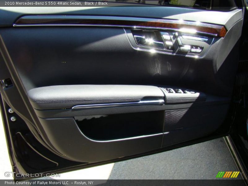 Black / Black 2010 Mercedes-Benz S 550 4Matic Sedan