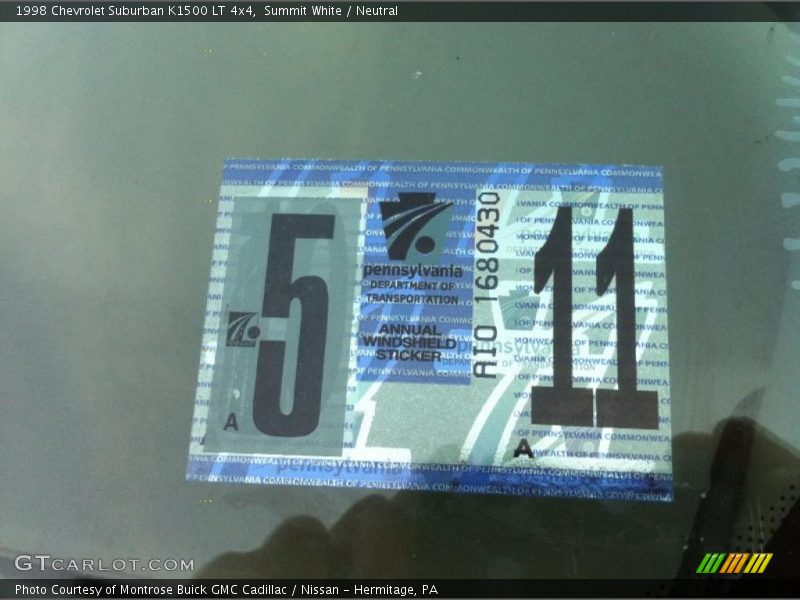 Summit White / Neutral 1998 Chevrolet Suburban K1500 LT 4x4
