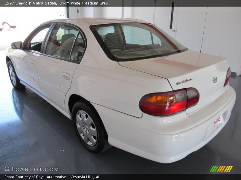 Bright White / Medium Grey 1997 Chevrolet Malibu Sedan
