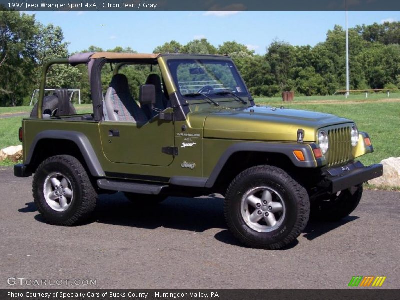 Citron Pearl / Gray 1997 Jeep Wrangler Sport 4x4