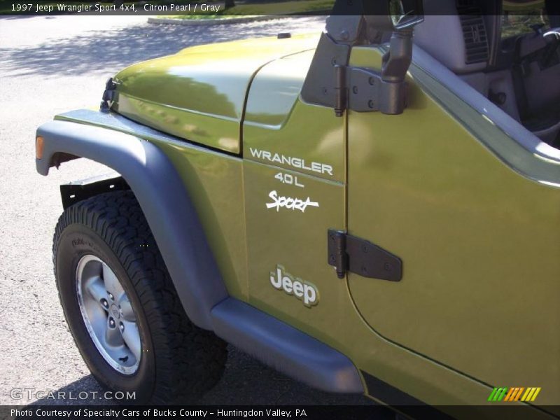 Citron Pearl / Gray 1997 Jeep Wrangler Sport 4x4
