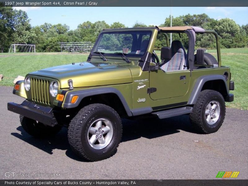 Citron Pearl / Gray 1997 Jeep Wrangler Sport 4x4