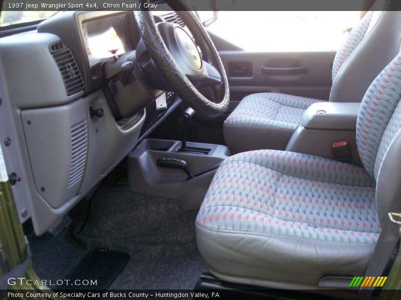 Citron Pearl / Gray 1997 Jeep Wrangler Sport 4x4