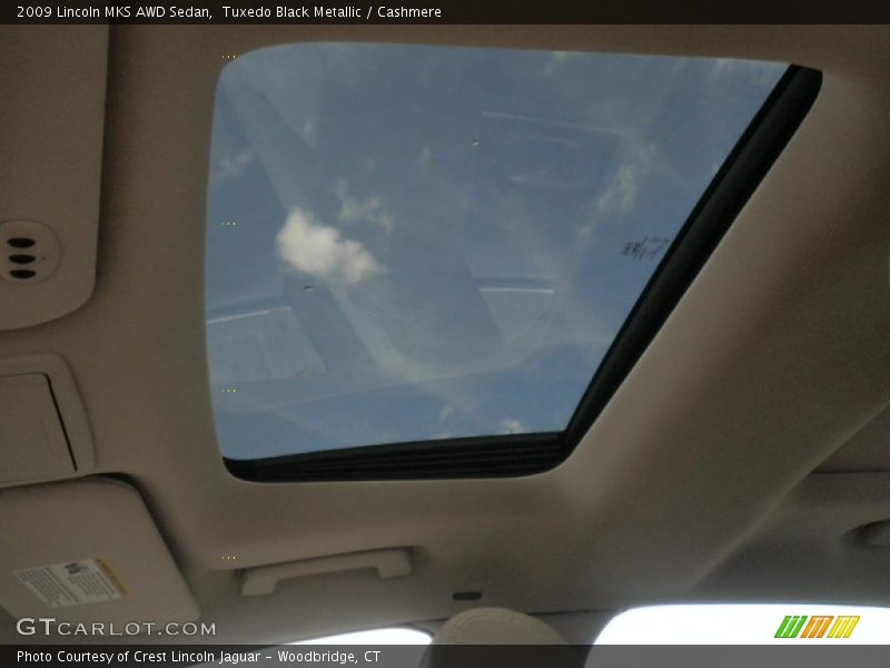Tuxedo Black Metallic / Cashmere 2009 Lincoln MKS AWD Sedan